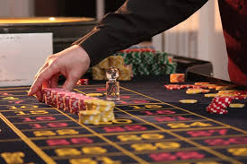 Онлайн казино Casino Starda